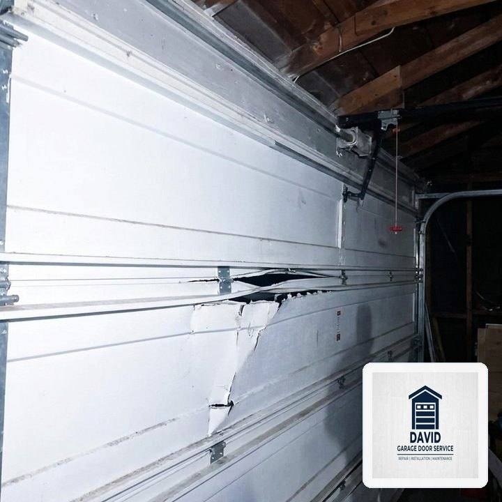 David Garage Door Service in Overlake, WA: Heavy-Duty Steel Section Strut & 11-Gauge Hinge Reinforcement - Overlake, WA
